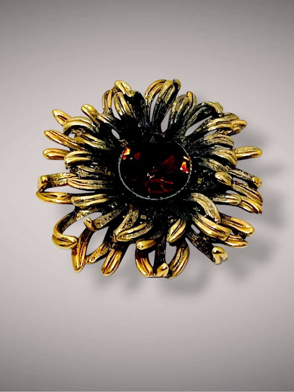 Vintage 1960s Unsigned Starburst Flower Brooch Antiqued Gold Tone Red Rhinestone